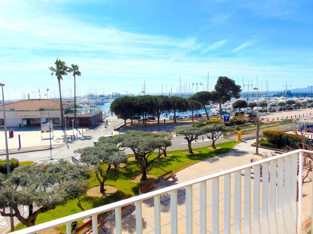 Apartaments Voramar Cambrils Quarto foto